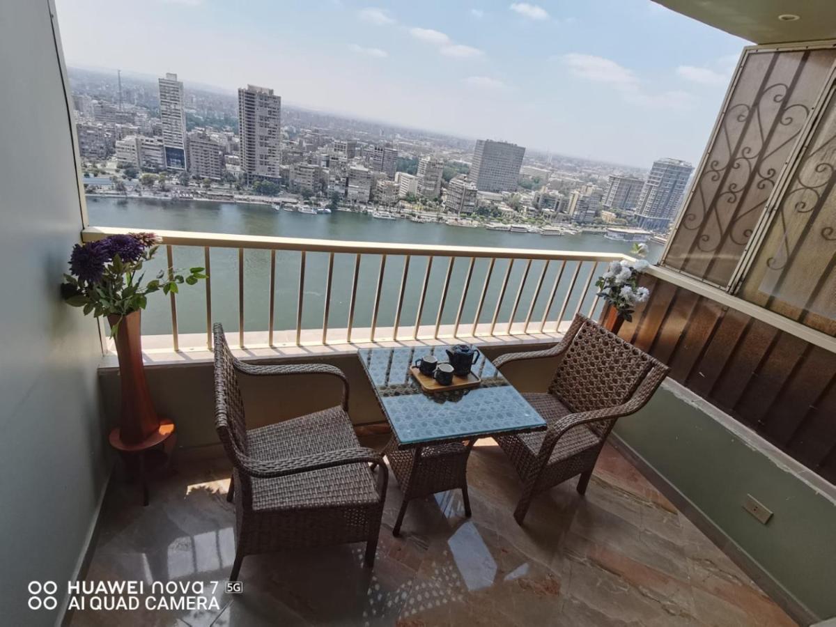 Pyramids Nile Tower Hotel Cairo Exterior photo