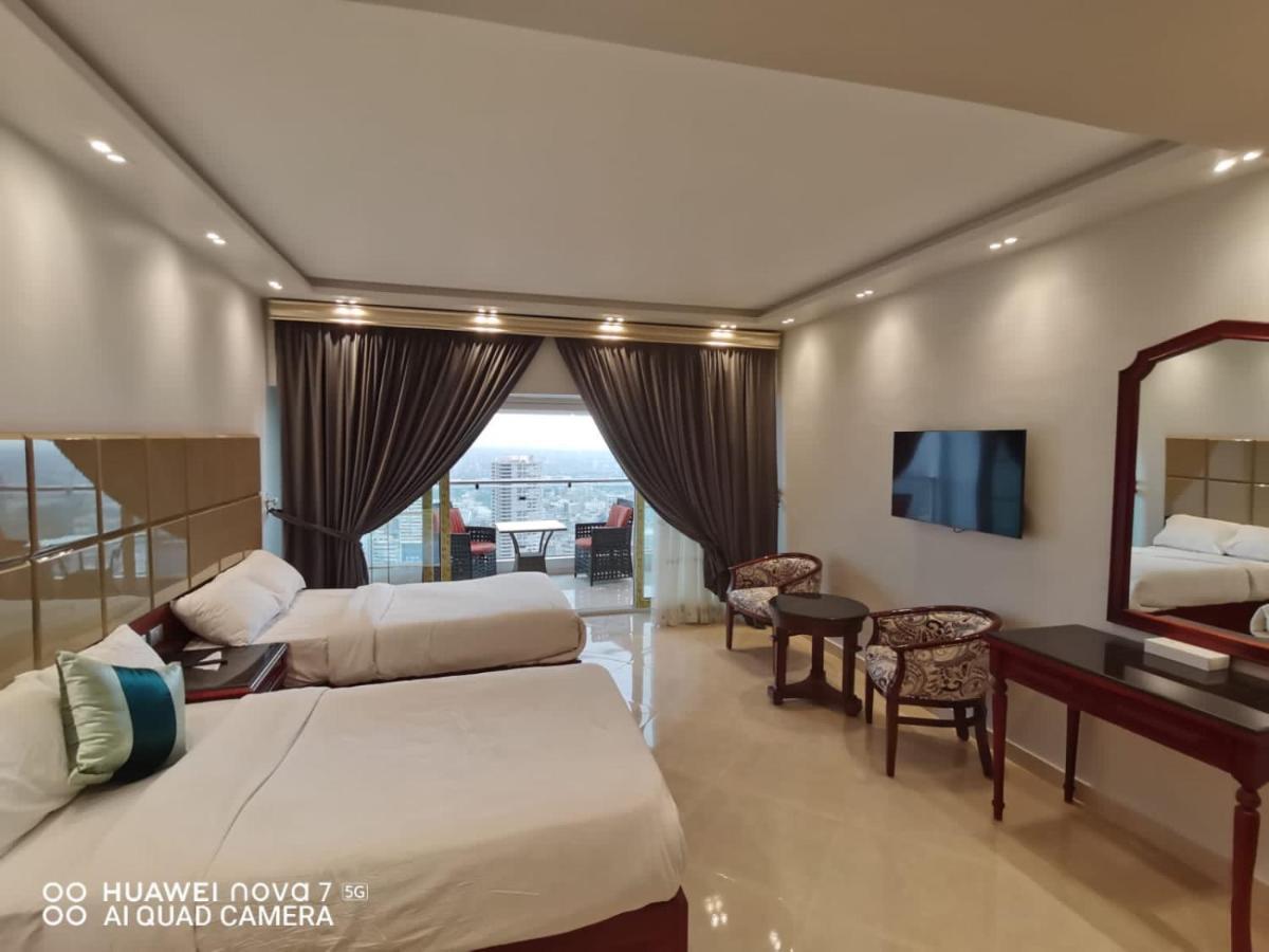 Pyramids Nile Tower Hotel Cairo Exterior photo