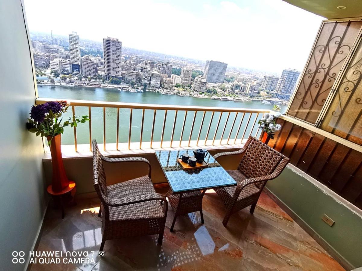 Pyramids Nile Tower Hotel Cairo Exterior photo